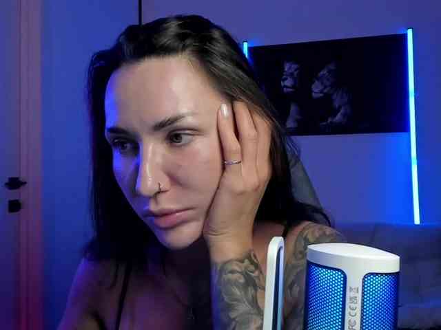 X-ANNA Sex Cam Show