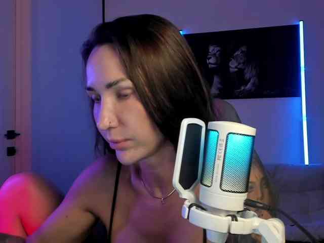 X-ANNA Sex Cam Show
