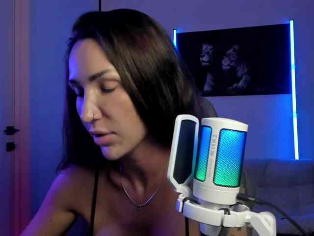 X-ANNA Sex Cam Show
