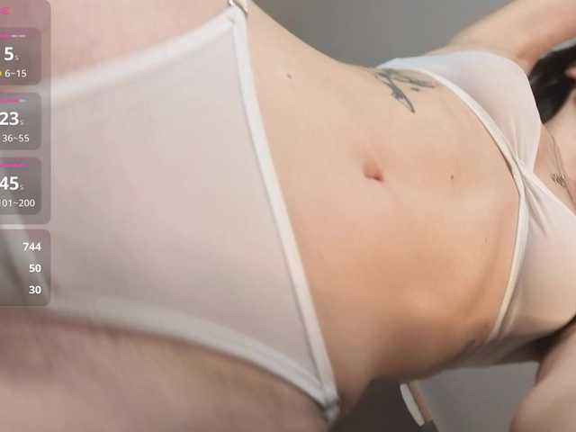 MeganFOXYYY live cam on BongaCams