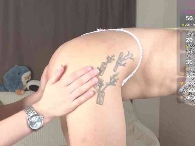 MeganFOXYYY webcam