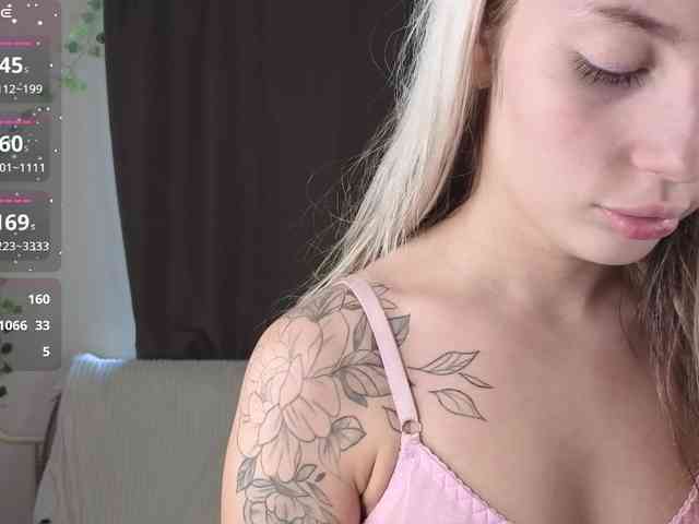 MeganFOXYYY