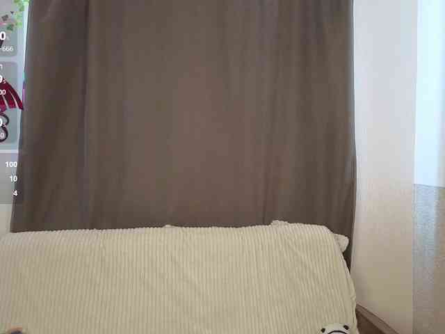 MeganFOXYYY webcam