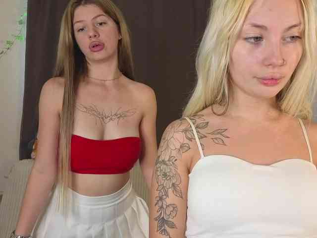 MeganFOXYYY webcam