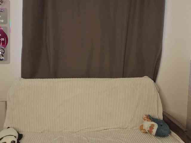 MeganFOXYYY webcam