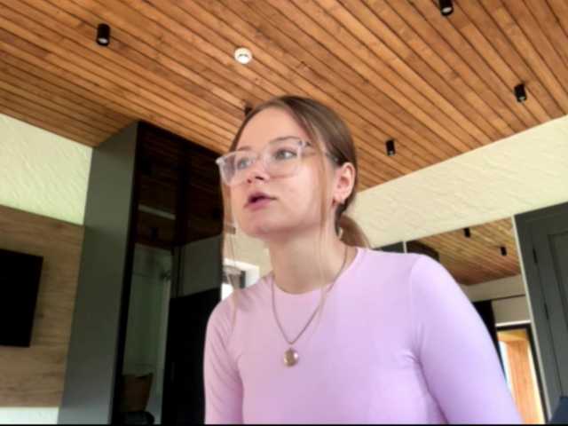 nickalicka live cam on BongaCams