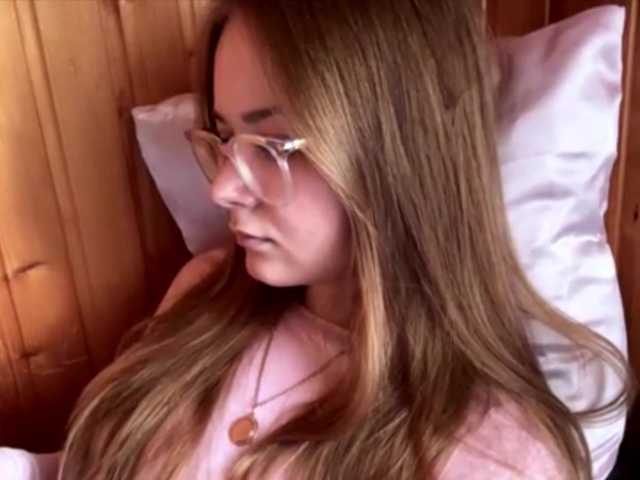 nickalicka live cam on BongaCams
