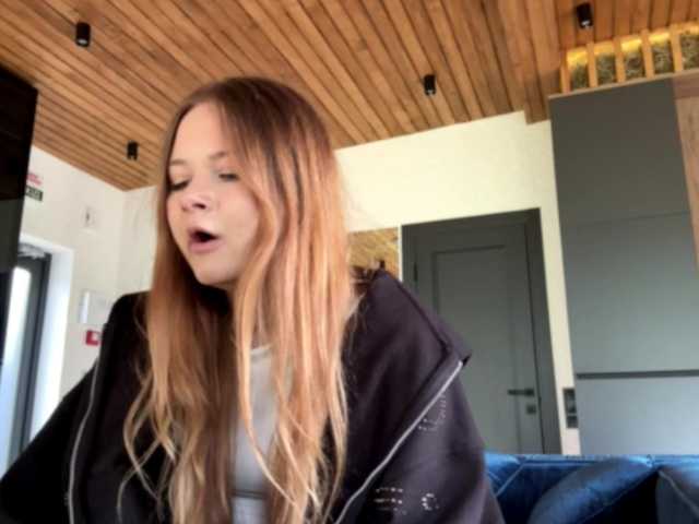 nickalicka live cam on BongaCams