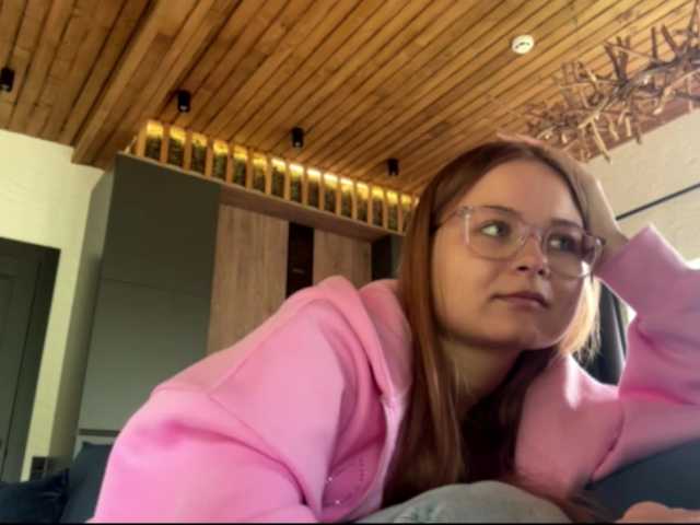 nickalicka live cam on BongaCams