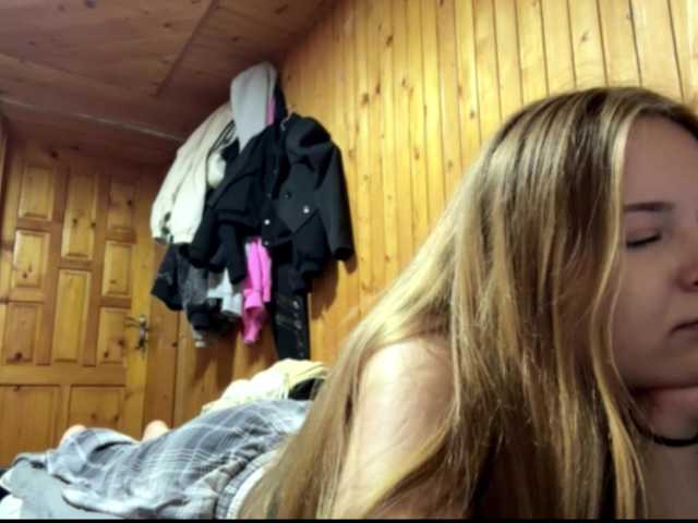 nickalicka live cam on BongaCams