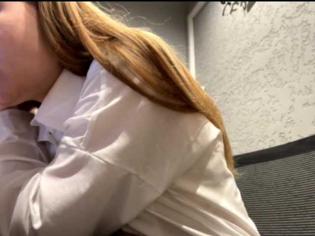 nickalicka live cam on BongaCams