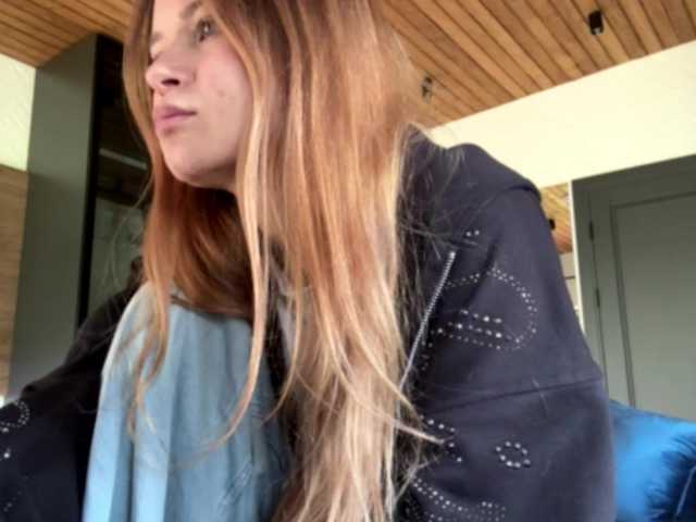 nickalicka live cam on BongaCams