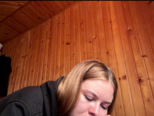 nickalicka live cam on BongaCams