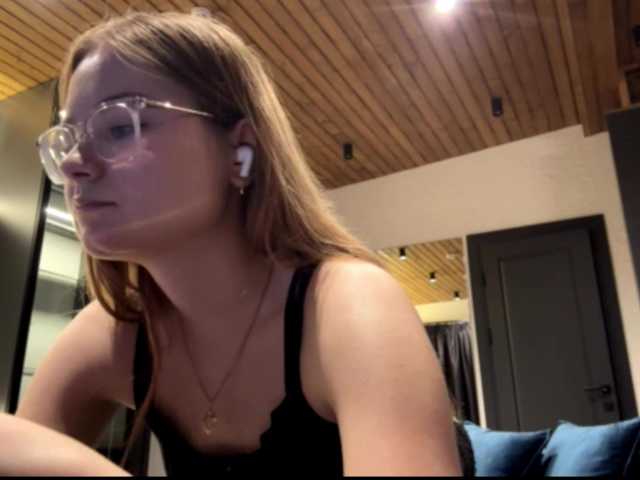nickalicka live cam on BongaCams