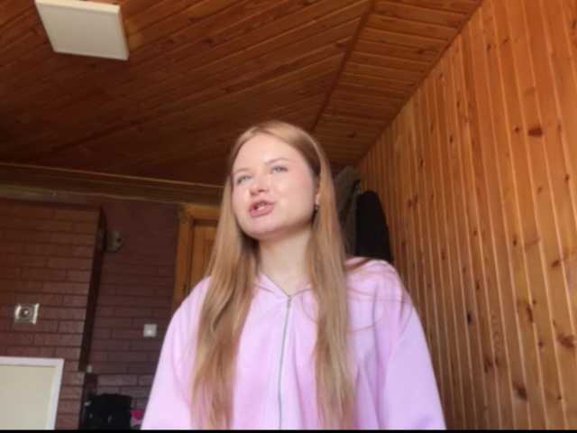 nickalicka live cam on BongaCams