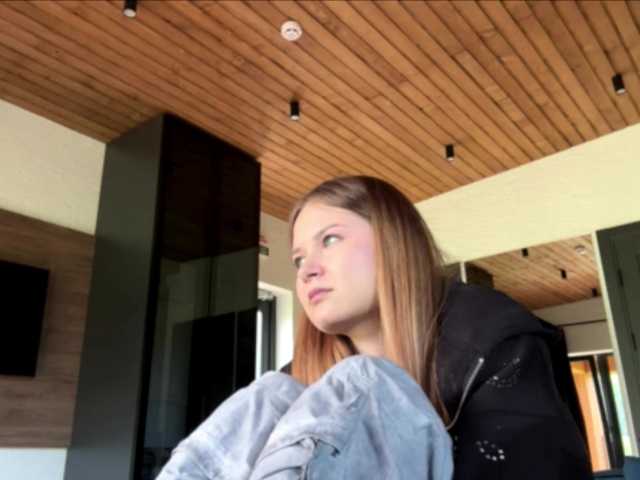 nickalicka live cam on BongaCams