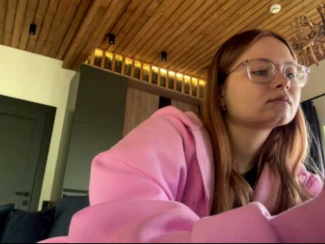 nickalicka live cam