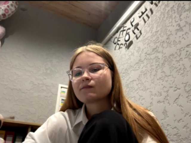 nickalicka live cam on BongaCams