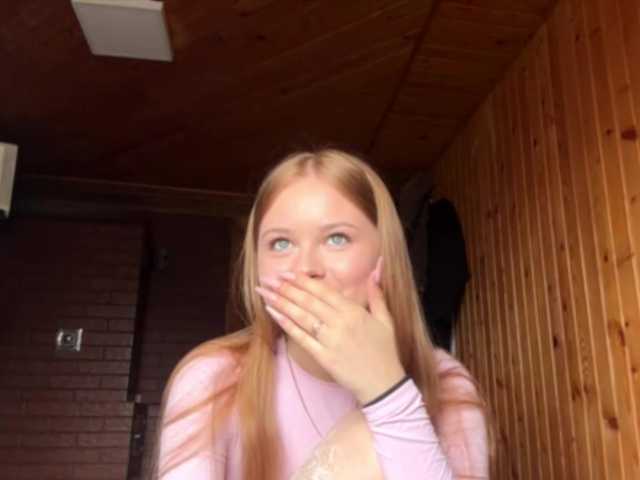nickalicka live cam on BongaCams