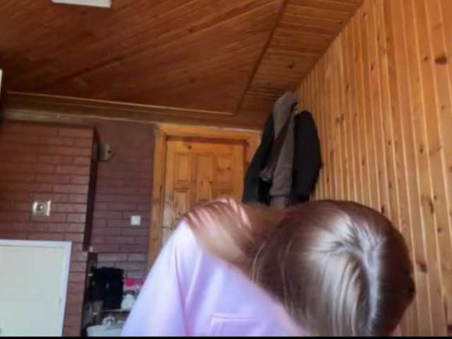 nickalicka live cam on BongaCams