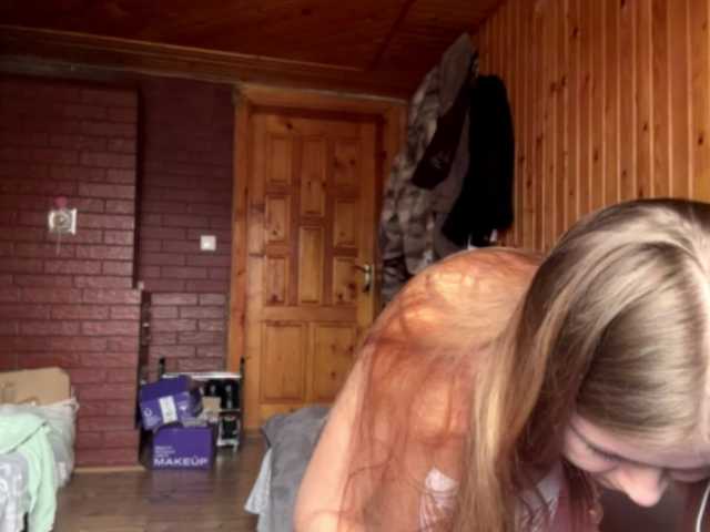 nickalicka live cam on BongaCams