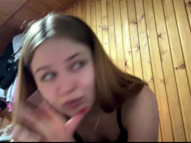 nickalicka live cam on BongaCams