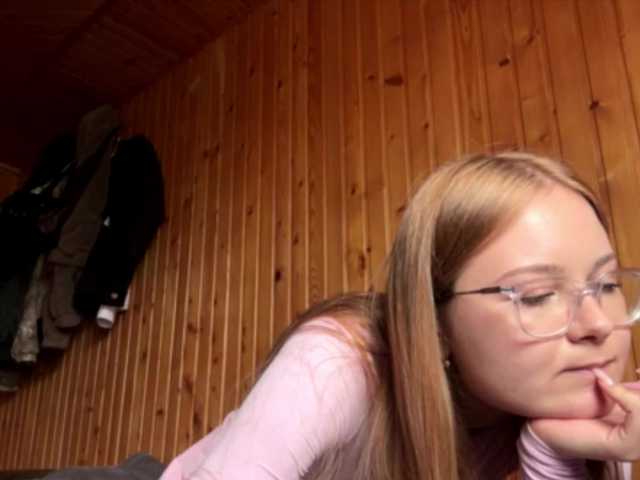 nickalicka live cam on BongaCams