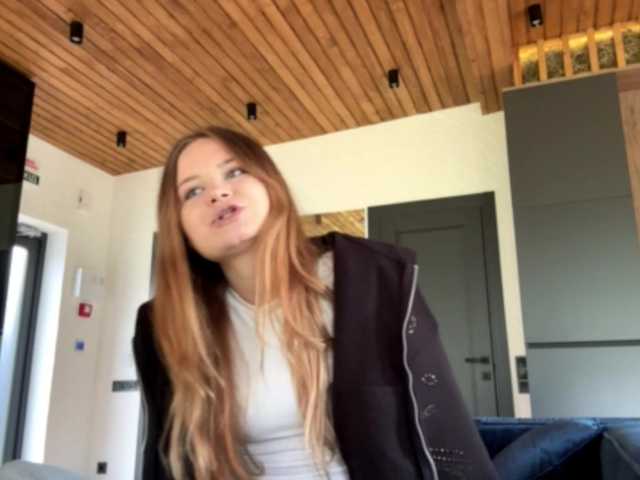 nickalicka live cam on BongaCams