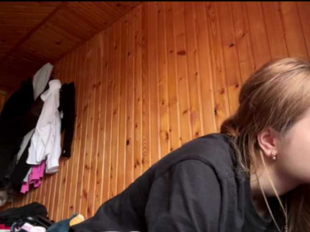 nickalicka live cam on BongaCams