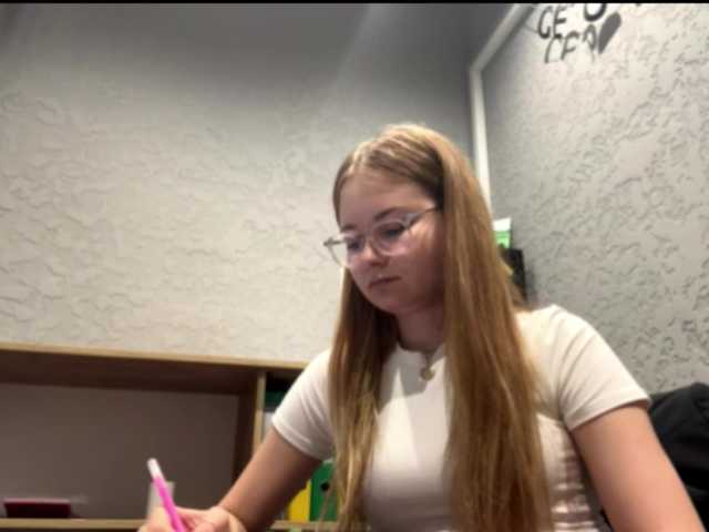 nickalicka live cam on BongaCams