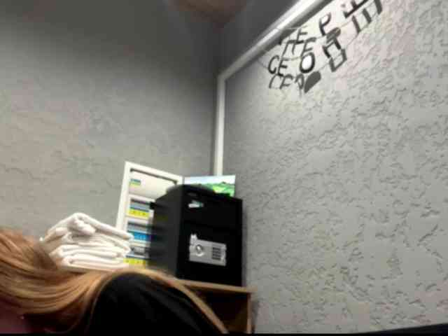 nickalicka webcam
