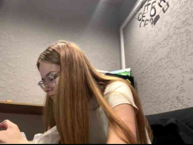 nickalicka webcam