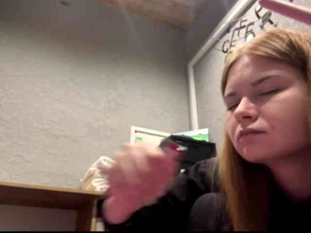 nickalicka webcam