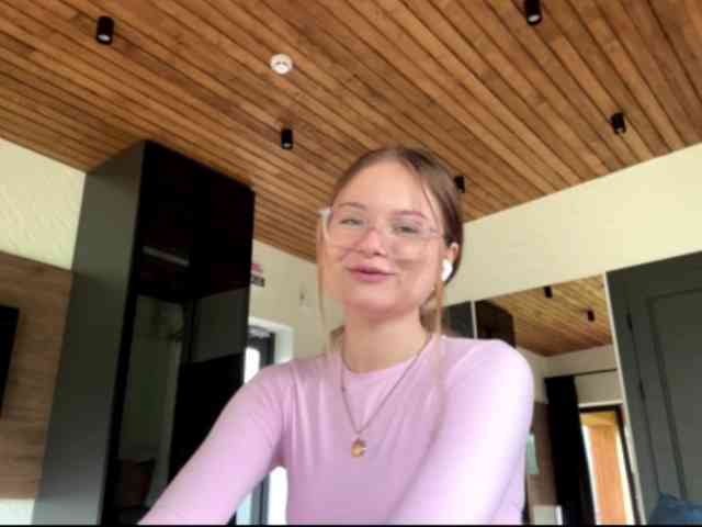 nickalicka webcam