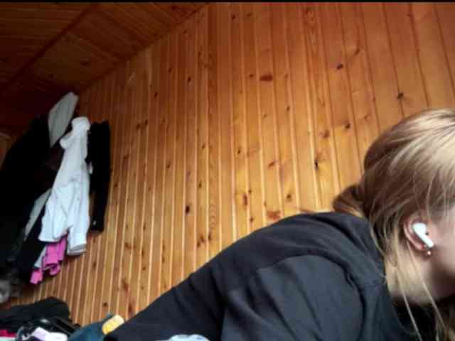 nickalicka webcam