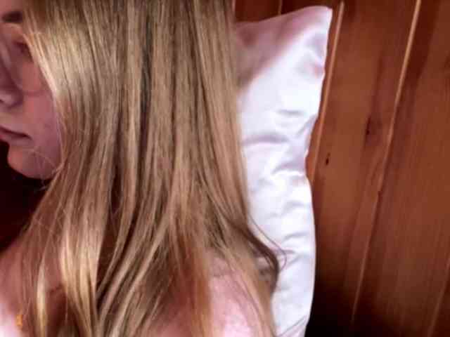 nickalicka webcam
