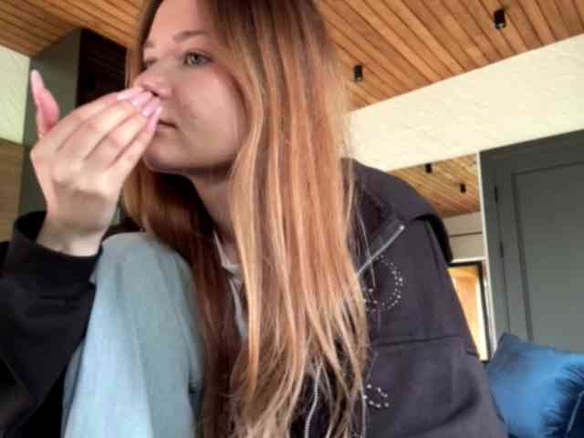 nickalicka webcam