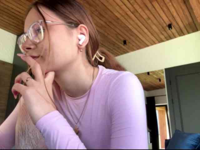 nickalicka webcam