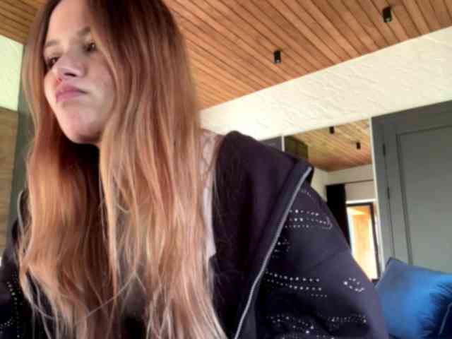 nickalicka webcam
