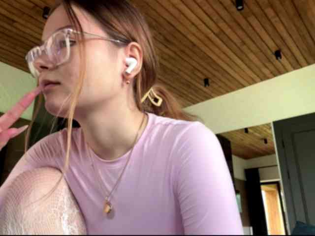 nickalicka webcam