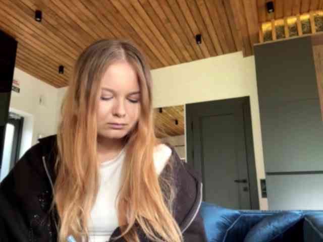 nickalicka webcam