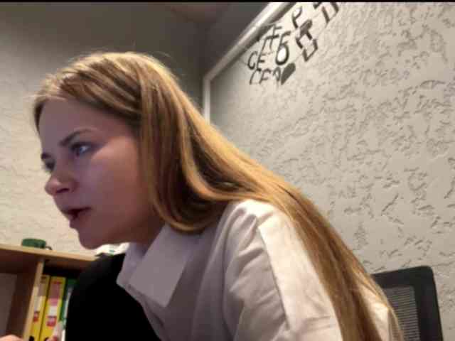 nickalicka webcam