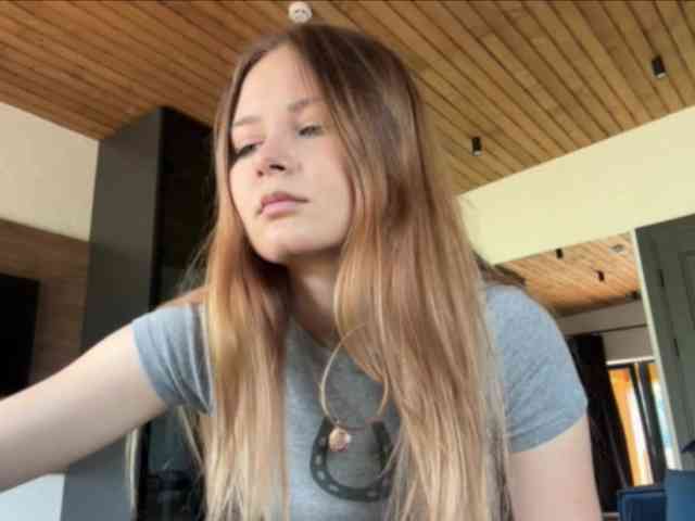nickalicka webcam