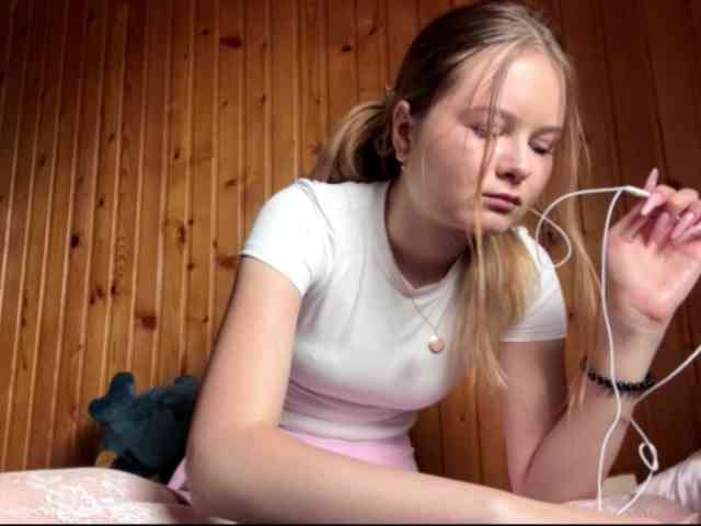 nickalicka webcam