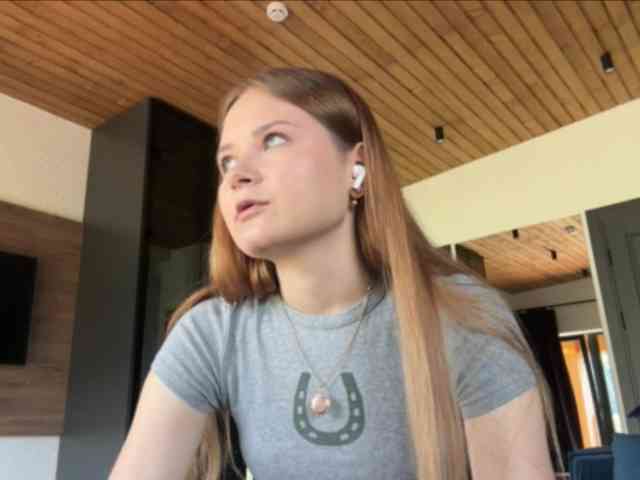 nickalicka webcam