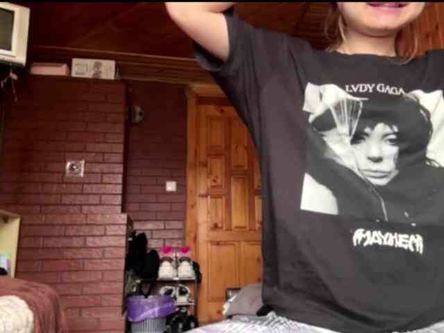 nickalicka webcam