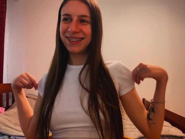 MarthaDraghi live cam on BongaCams