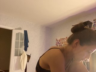 Lovelygirls1