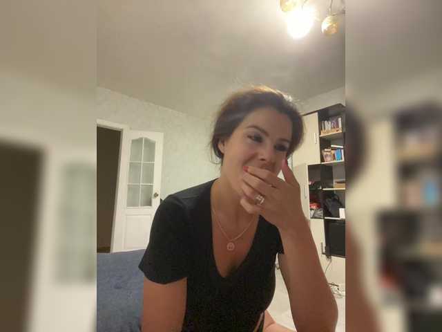 lovelygirls1 cam belle