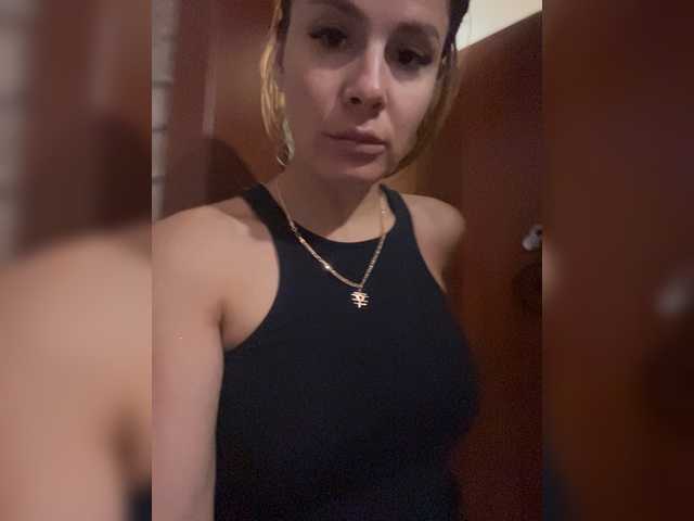 Lovelygirls1